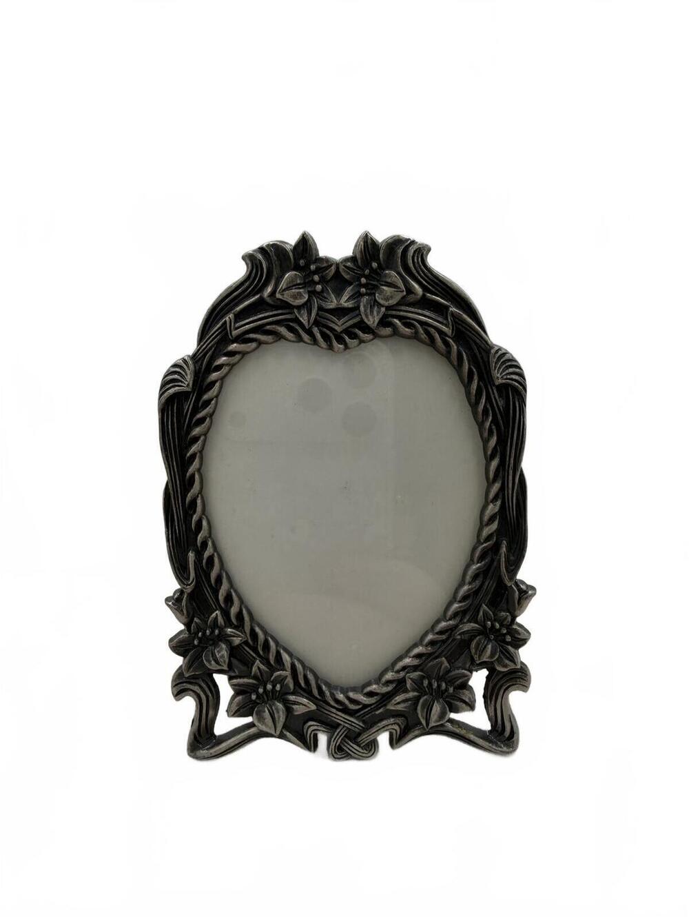 Vintage Burnes Pewter Floral Picture Frame Heart